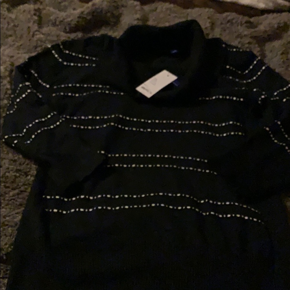 Apt 9 lightweight sweater